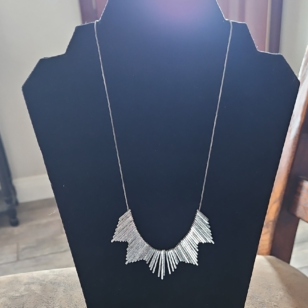 Elegant Silver Necklace